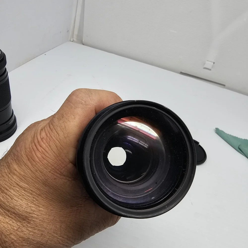 Kiron Tele Zoom‎ Camera Lens 80-200mm f/4 - 1:4 With Filter Shylight & Hood